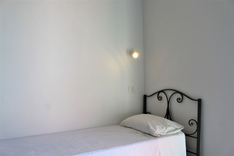 Bedroom 3, Hotel Calysea Tropea - Breakfast & Brunch - Until 13-00 Included - Free Private Parking, Vibo Valentia