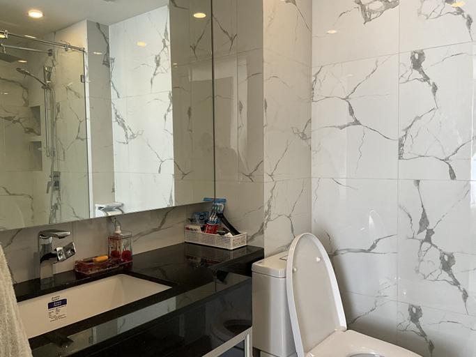 Bathroom 3, Panora 2-Bedroom Apartment With Sea View, Pattaya