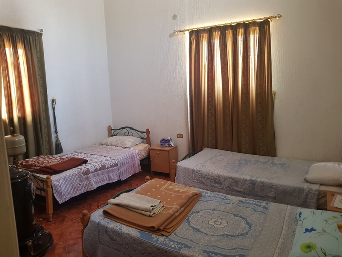 Bedroom 5, Jammal Hotel, Baalbeck