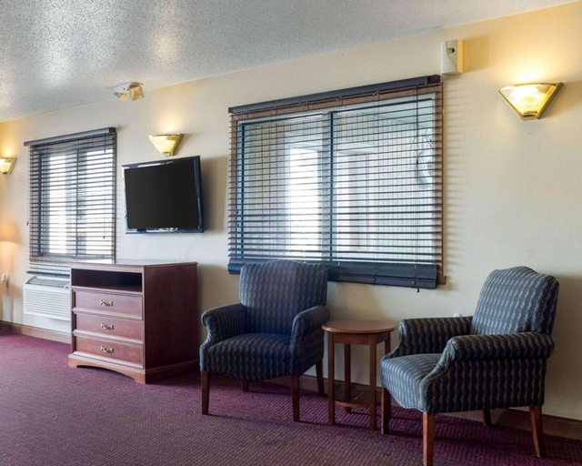 Public Area, Rodeway Inn West Fargo Main Ave., Cass