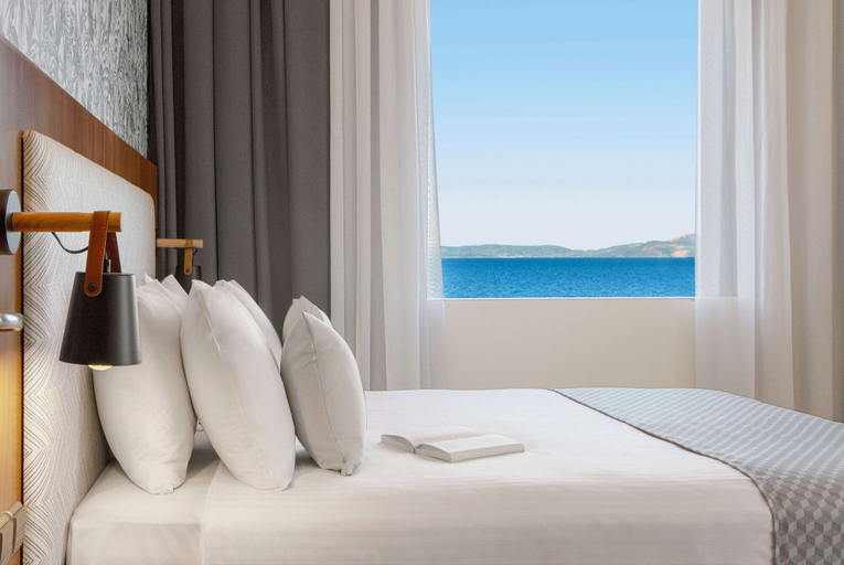 Bedroom 3, Zeus Essence Ramada by Wyndham Athens, Attica