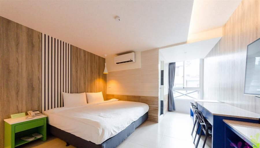 Bedroom 3, Princess & Elephant Hotel, Tainan