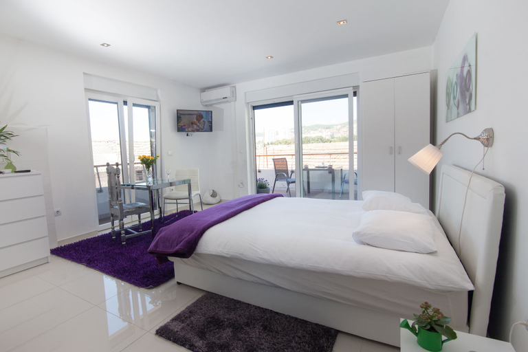Bedroom 4, Basic Mansion, Šibenik