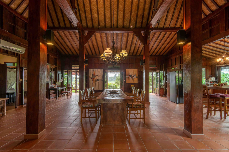 Restaurant 27