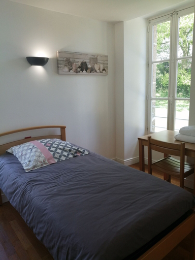 Bedroom 4, Château du Bourg, Mayenne