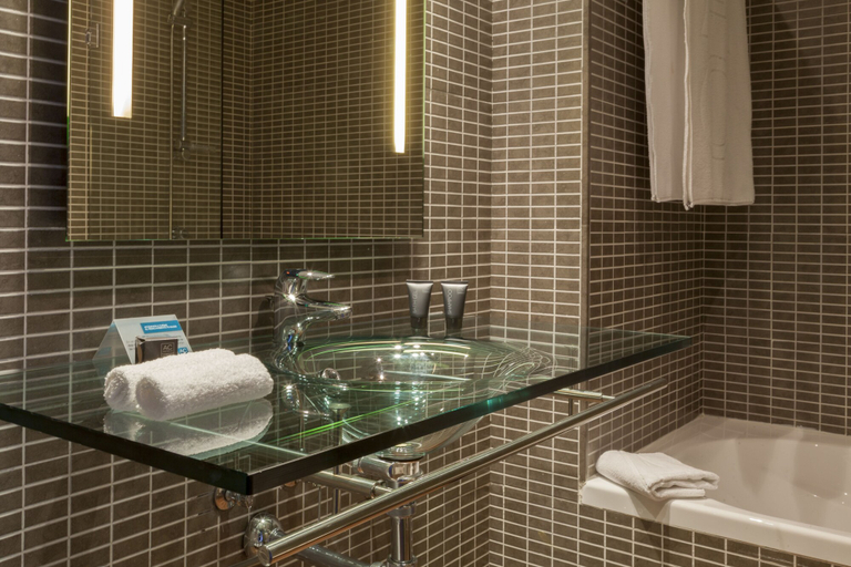 Bathroom 4, AC Hotel San Sebastián de los Reyes by Marriott, Madrid