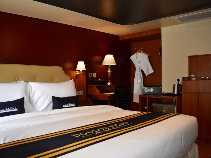 Bedroom 9
