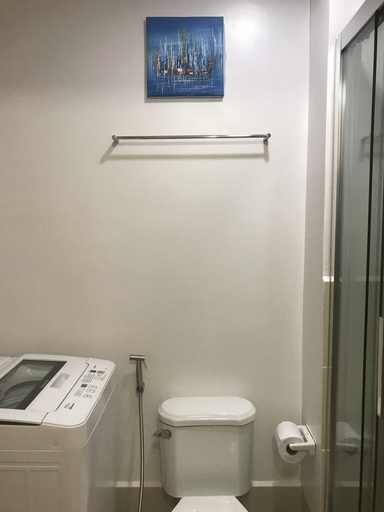 Bathroom 4, Happy Place at SMDC Trees Residences, Quezon City
