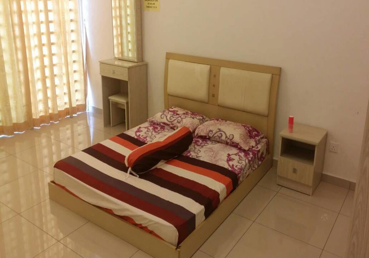 Bedroom 2, Elessandra 3 Storey 5 Rooms, Pulau Penang