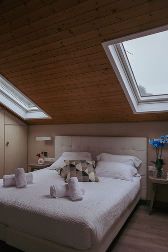 Bedroom 5, Hotel Morgana, Mendrisio