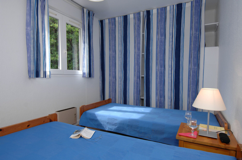 Bedroom 3, Résidence Club Odalys Les Villas du Lac, Landes