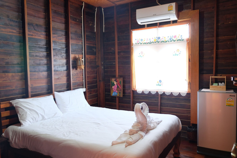 Bedroom 4, Baan Kun Tuad Ko Si Chang, Koh Si Chang
