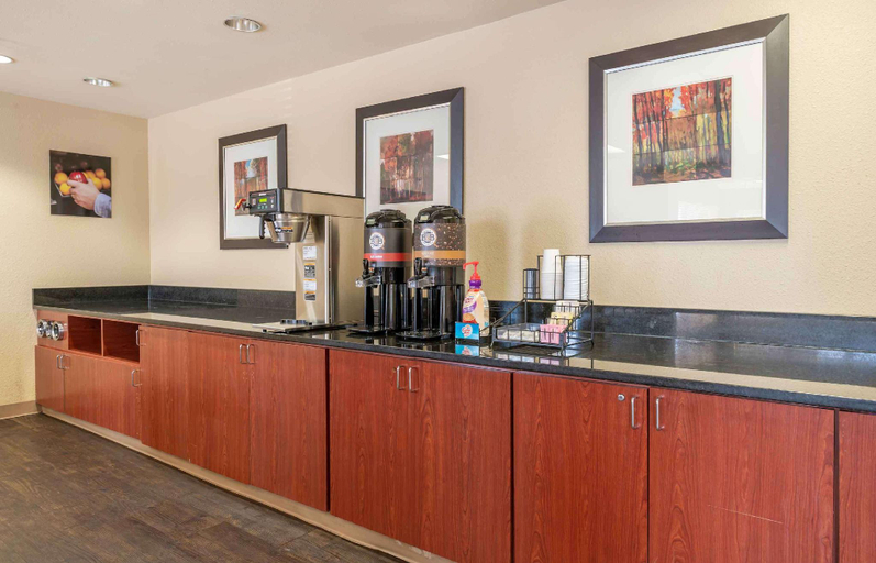 Food & Drinks 5, Extended Stay America Suites - Indianapolis - Northwest - I-465, Indianapolis