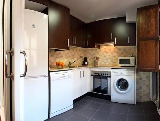 Laila Home, Huesca