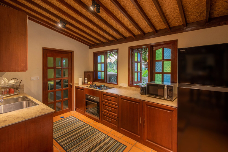 Dining Room 18