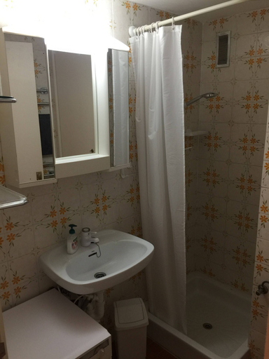 Bathroom, Apartamento Inmobahia - BIII - 4-1, Girona