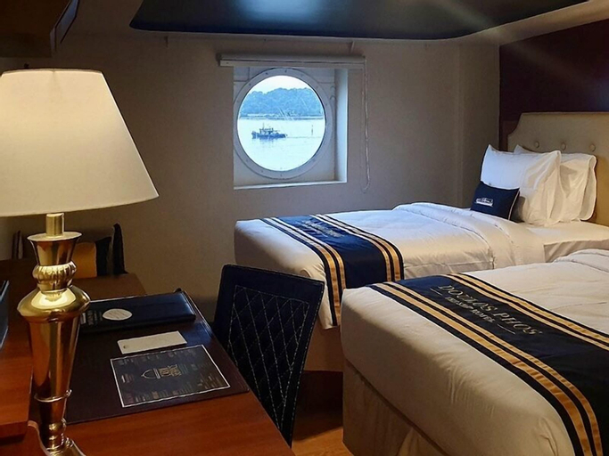 Bedroom 17