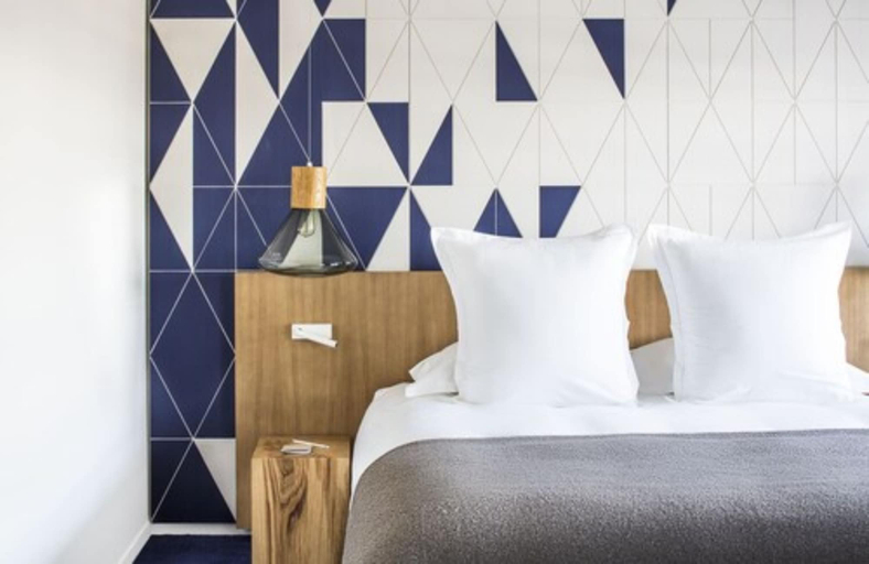 Bedroom 2, White 1921 Courchevel, Savoie