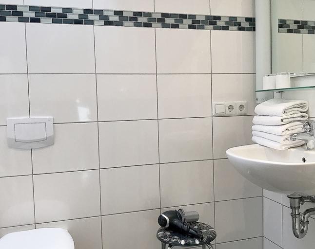 Bathroom, Wohnung 10, Aurich