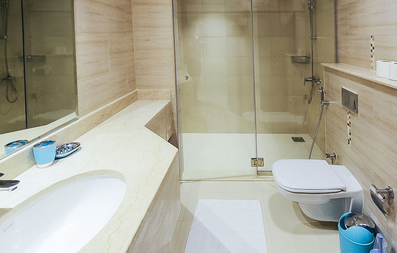 Bathroom, KOHH – Studio in Reef Residence, Dubai