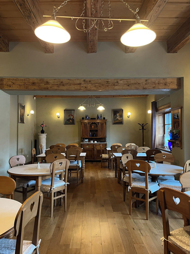 Food & Drinks 4, Tohanu Vechi, Zarnesti