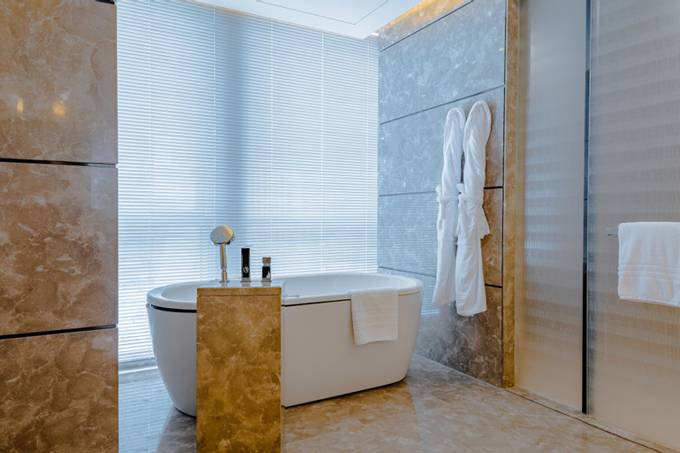 Bathroom 21