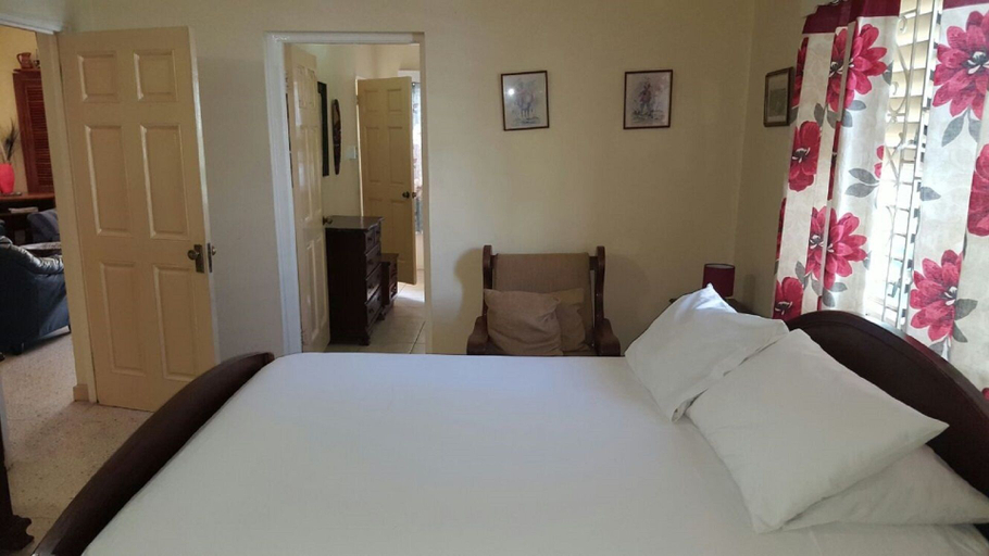Bedroom 3, Ocho Rios Almond Tree Villas