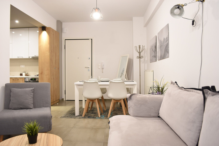 Others 5, Heliconia Deluxe Apt Must, Central Macedonia