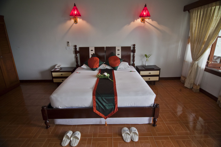 Bedroom 3, Amazing Chaung Tha Resort, Bassein