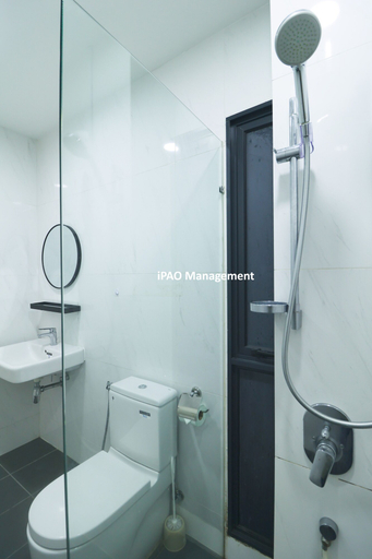 Bathroom 4, Reizz Residence, Gombak
