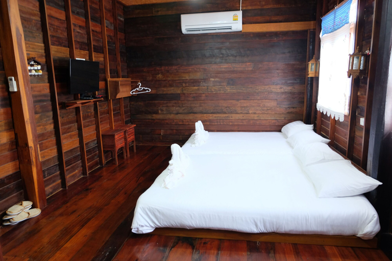 Bedroom 5, Baan Kun Tuad Ko Si Chang, Koh Si Chang