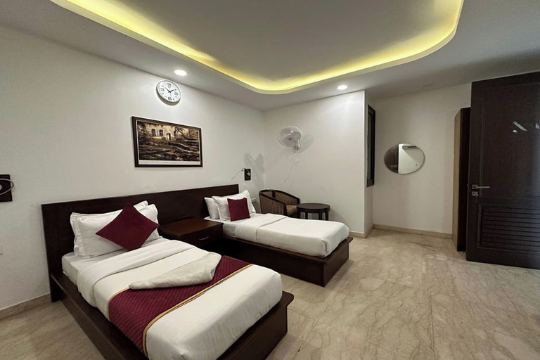 Bedroom 4, Hotel The Imperio, Delhi