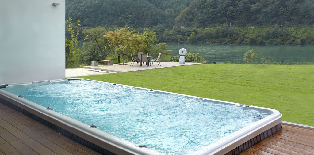 Jetted tub 2, Gapyeong Solrio Pension, Gapyeong