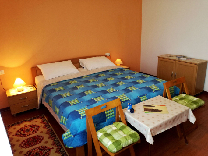 Bedroom 2, Apartments Cerin, Rovinj