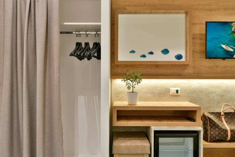 Bathroom 5, Olimpia Cilento Resort, Salerno