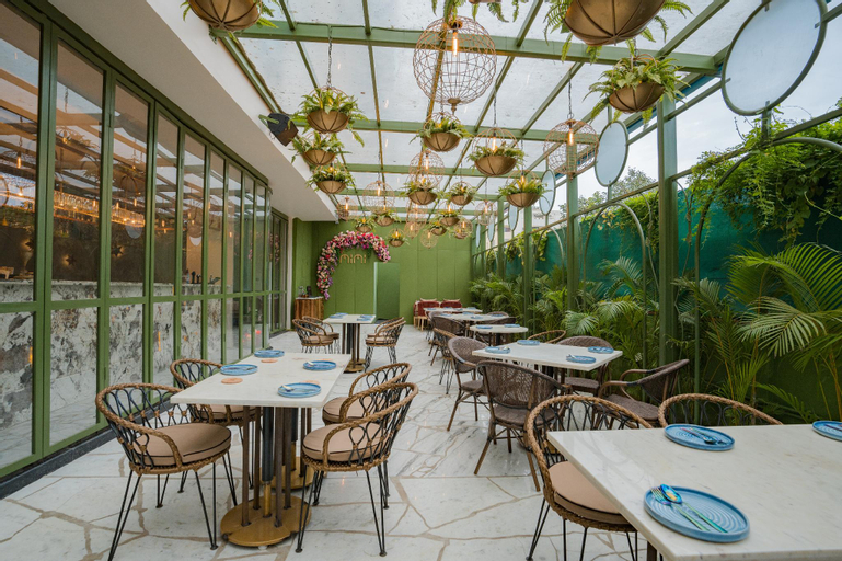 Food & Drinks 4, Royal Orchid Central Jaipur, Bani Park, Jaipur