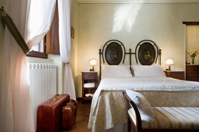Bedroom 4, Torre Palombara - Dimora Storica, Terni