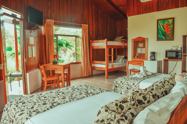 Bedroom 2, Brisas Arenal Hotel, San Carlos