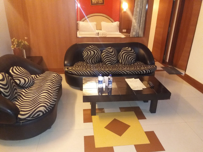 Others 5, Hotel Kings Corner, Jaipur