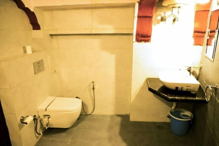 Bathroom 4, Singhvi's Haveli, Jodhpur
