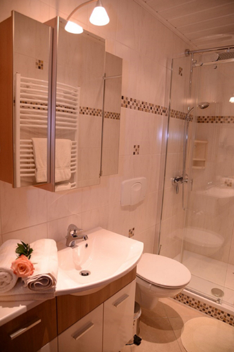 Bathroom 3, Ferienwohnung Haus Kotthoff, Cochem-Zell