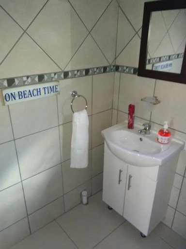 Bathroom 4, Meisa Luxury Apartments, City of Tshwane