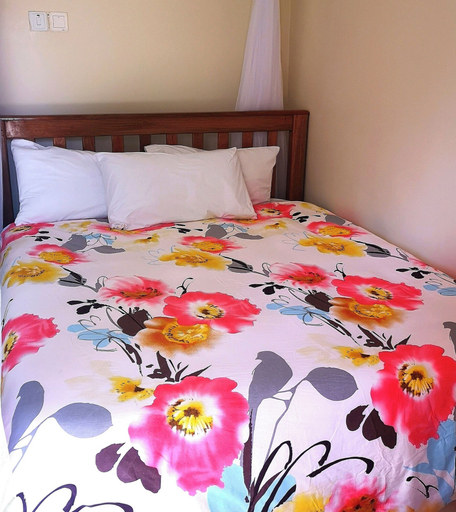 Bedroom 2, Oslo Gardens, Entebbe