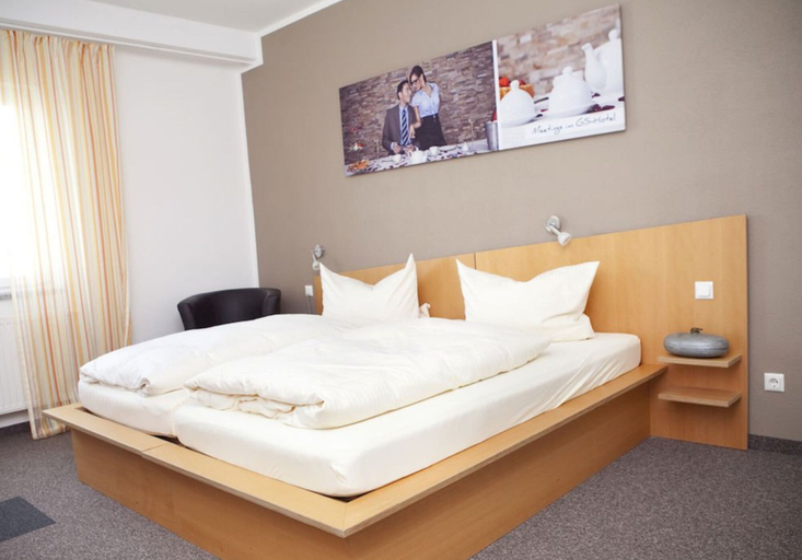 Bedroom 3, GS Hotel Geiger, Unterallgäu