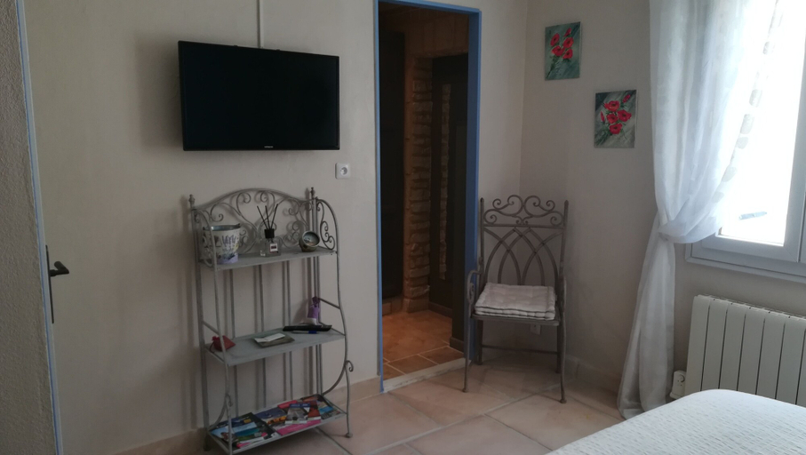 Bedroom 5, Villa Quinissole, Var