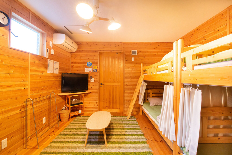 Others 4, Tabist Guest house Pumping Surf, Hyūga
