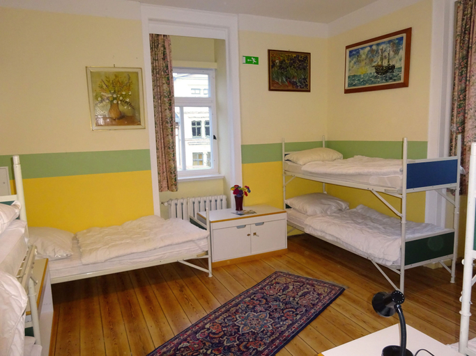 Bedroom 2, Hummel Hostel, Weimar