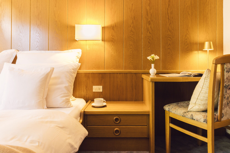 Bedroom 2, Hotel Auren, Bolzano