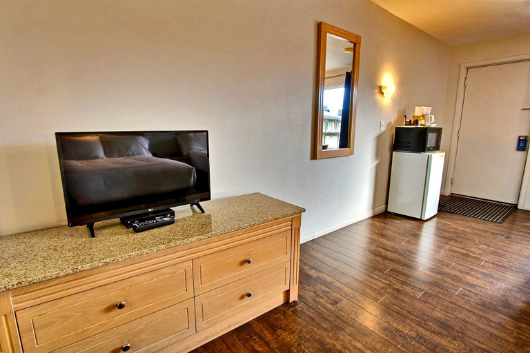 Others 4, Hôtel Motel La Différence, La Nouvelle-Beauce