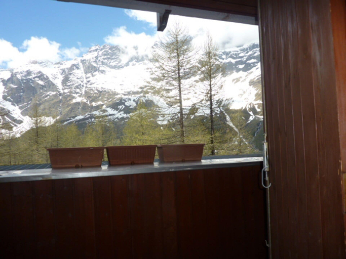 Balcony view, La Grande Ourse, Aosta